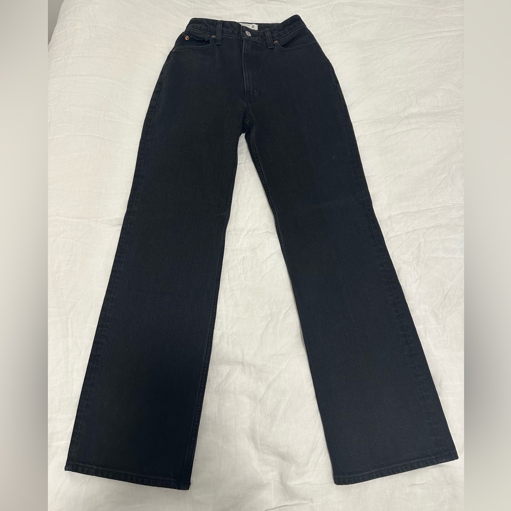 ABERCROMBIE High Rise 90s Relaxed Jean